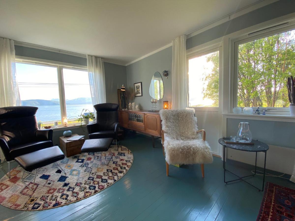 Unique And Charming Holiday Home With Fantastic Sea Views トロムソ エクステリア 写真